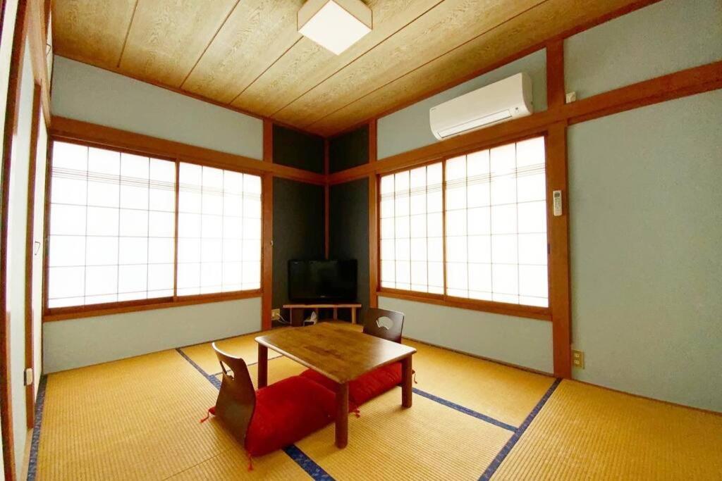 御浜岬の至福を一身に味わう 一軒家貸切宿で贅沢なバーベキューを楽しみながら夕陽に染まる戸田湾の美しさを満喫 Numazu Exterior foto